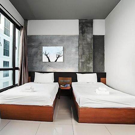 B2 Green Boutique And Budget Hotel Csiangmaj Kültér fotó