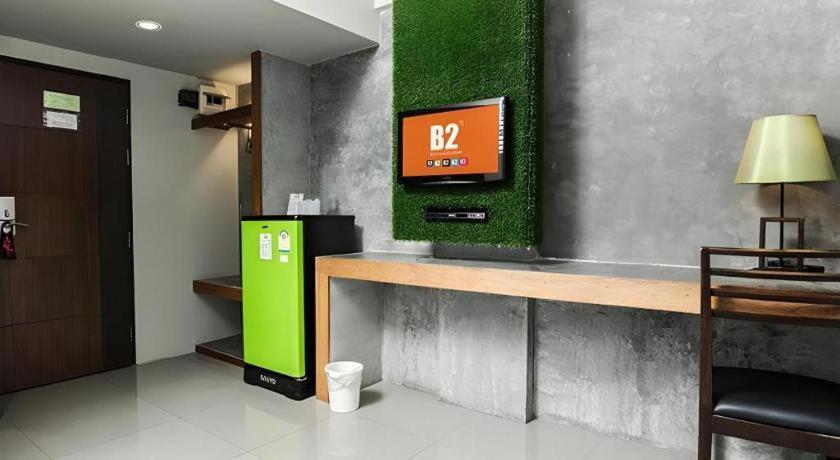 B2 Green Boutique And Budget Hotel Csiangmaj Kültér fotó